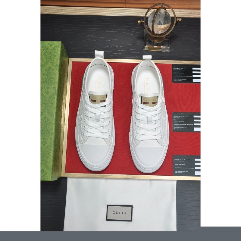 G*u*i casual shoes